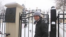 Sekmadienį Baltarusijos ambasadoje Vilniuje balsavęs Maksas teigė tikįs, jog &scaron;įmet i&scaron;rinkti prezidentą gali prireikti antro rinkimų turo. 