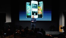 &bdquo;iPhone 4S&ldquo; pristatymo akimirka