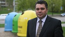 Lazdynų bendruomenės pirmininkas J.Jakavičius tvirtina, kad atliekų deginimo gamyklai Vilniuje prie&scaron;inasi 18 bendruomenių, surinkta per 8 tūkst. para&scaron;ų.