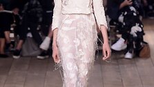 &bdquo;Alexander McQueen&ldquo; 2016 m. pavasario-vasaros kolekcijos pristatymas