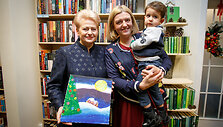 Prezidentė Dalia Grybauskaitė paskelbė &bdquo;Knygų Kalėdų&ldquo; pradžią
