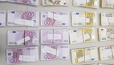 Policijoje rasti pinigai
