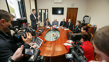Spaudos konferencijos akimirkos