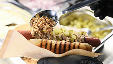 Ruo&scaron;iamas &bdquo;ManGi Hot Dogs&ldquo; de&scaron;rainis