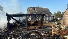 Po gaisro &scaron;eima neteko namų ir visko, kas buvo juose