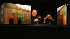 Spektaklio kūrybinės grupės užduotis &ndash; paversti nevisai pasaki&scaron;ką J.Kaupo istoriją suprantama &scaron;e&scaron;iamečiams, regis, pavyko. 