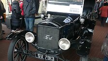 Legendinis automobilis sudomino kolekcionierius