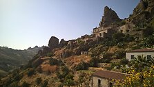 Miestas vaiduoklis Italijoje &ndash; Pentedatilas