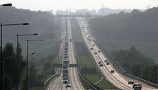 Lenkijos ugniagesių kolona pro Lietuvą juda į Rusiją.