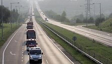 49 lenkų ugniagesių ma&scaron;inas lydėjo Lietuvos policija