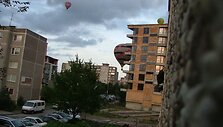 Balionai leidosi viduryje Kauno.