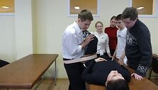 Kineziterapijos specialistai padeda sveikti ne tik įvairias traumas patyrusiems pacientams