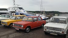 Nidos uoste vyksta senų automobilių paroda