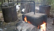 Naminukės varykla aptikta Au&scaron;tkalvių mi&scaron;ke.