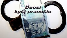 Kelių eismo taisykles pažeidę vairuotojai bandė i&scaron;sisukti ky&scaron;iais.