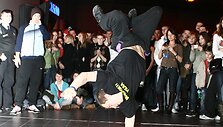 &Scaron;e&scaron;tadienį Klaipėdoje rungsis breiko ir hiphopo &scaron;okėjai. 
