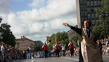 Europos tautų kultūrų &scaron;ventė &bdquo;Europiada&ldquo; į Klaipėdą atviliojo &scaron;okėjus ir dainorėlius i&scaron; 22 &scaron;alių. 