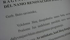 Dauguma daugiabučių gyventojų pirmadienį savo pa&scaron;to dėžutėse rado lai&scaron;kus, raginančius dalyvauti apklausoje.