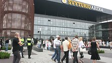 Jūros &scaron;ventės i&scaron;vakarėse i&scaron;bandyta naujoji arena.