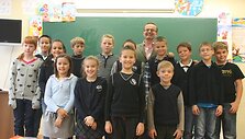 Metų pedagogu &scaron;iais metais tapo M.Gorkio pagrindinės mokyklos pradinių klasių mokytojas Jurijus &Scaron;apenkovas. 