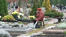 Visų &Scaron;ventųjų dieną kapines klaipėdiečiai lankė aktyviausiai.