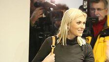 Eglė Jackaitė ketvirtadienį i&scaron;klausyti nuosprendžio atėjo &scaron;ypsodamasi.