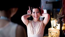 Klaipėdos valstybinio muzikinio teatro žiūrovams bus atskleidžiami užkulisiai - demonstruojamos fotografijos, kuriose įamžintas teatralų gyvenimas, paprastai mažai kam matomas.