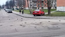 Avarija &Scaron;ilutės mieste: per plauką i&scaron;vengta tragedijos
