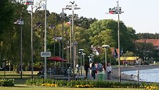 Vasarą Nidoje gyventojų skaičius i&scaron;auga de&scaron;imteriopai.
