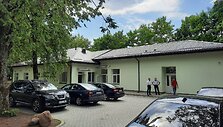 Kretingoje pabaigti statyti nakvynės namai