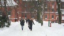 Klaipėdos universitete &scaron;iuo metu mokosi daugiau nei 6 tūkst. studentų. Universitetas gali užtikrinti gyvenamąją vietą tik 780. 