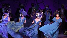 Klaipėdos muzikiniame teatre atnaujinta operetė "&Scaron;ik&scaron;nosparnis".
