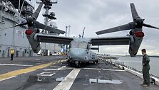 Klaipėdoje vie&scaron;i JAV desantinis laivas &bdquo;Kearsarge", atplukdęs apie 2 tūkst. įgulos narių