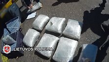 Klaipėdoje nustatyti ir suimti tarptautine narkotikų kontrabanda įtariami asmenys