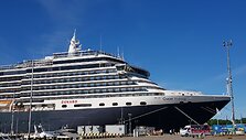 Į Klaipėdą atplaukė i&scaron;taigingas karali&scaron;kas laivas &bdquo;Queen Victoria&ldquo;