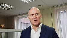 5e2ed0105d255video_5e2ecf74974da