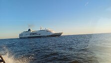 Klaipėdos uoste prisi&scaron;vartavo pirmasis &scaron;į sezoną kruizinis laineris &bdquo;MS Hamburg&ldquo;. 