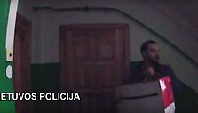 Uostamiesčio pareigūnai ragina saugotis &scaron;ių sukčių, o atpažinusius asmenis, prane&scaron;ti.