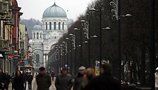 Vienas i&scaron; akcijos dalyvių ironi&scaron;kai pastebėjo, jog vienas i&scaron; lietuvi&scaron;kiausiu &scaron;alies miestu tituluojamo Kauno simbolių &ndash; rusi&scaron;kas soboras.