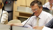 V.Bancevičius, i&scaron;girdęs apie Valstybės kontrolės pateiktas i&scaron;vadas, buvo priverstas pamir&scaron;ti atostogų malonumus.