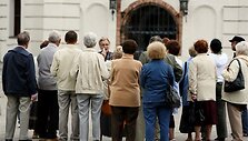 &Scaron;iuo metu turistai ar pavieniai smalsuoliai į rotu&scaron;ės vidų gali įsmukti tik čia vykstančių renginių ar santuokos ceremonijų metu.