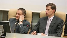 Tiek meras A.Kupčinskas (de&scaron;inėje), tiek jaunalietuvis Stanislovas Bu&scaron;kevičius ves savo partijas į kitų metų vasario pabaigoje vyksiančius savivaldybių tarybų rinkimus.