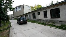 &bdquo;Žalgirio&ldquo; draugijos prezidentas V.Nėnius tikisi kadaise i&scaron; valstybės veltui gautą prastos būklės sporto bazę brangiai parduoti Kauno savivaldybei.