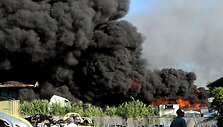 Italijos sostinėje sudegė 1000 automobilių