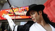 Michaelo Jacksono va&scaron;kinė skulptūra