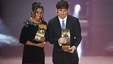 2009 &ndash; Marta (Brazilija) su L.Messi