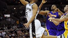 &bdquo;Lakers&ldquo; ir &bdquo;Spurs&ldquo; krep&scaron;ininkų dvikova 