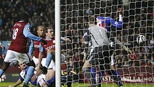 &bdquo;Aston Villa&ldquo; futbolininkų triumfas