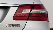 &bdquo;Mercedes-Benz&ldquo;
