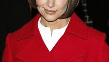 Katie Holmes - viena eleganti&scaron;kiausių moterų Holivude